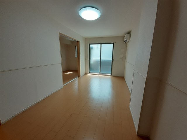 オーセンティック４ リビング