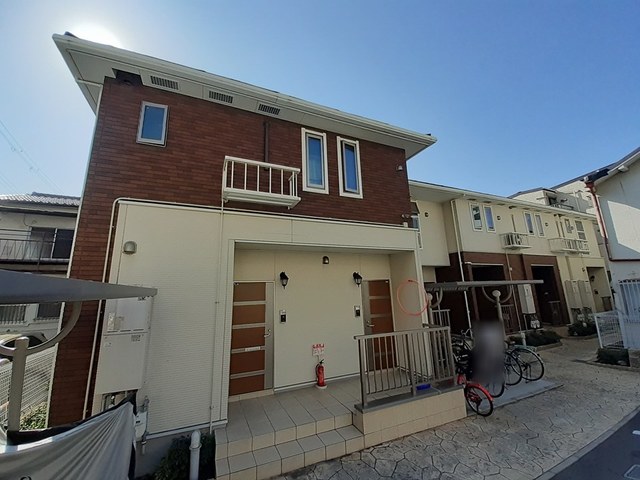 フローラ・８ 外観