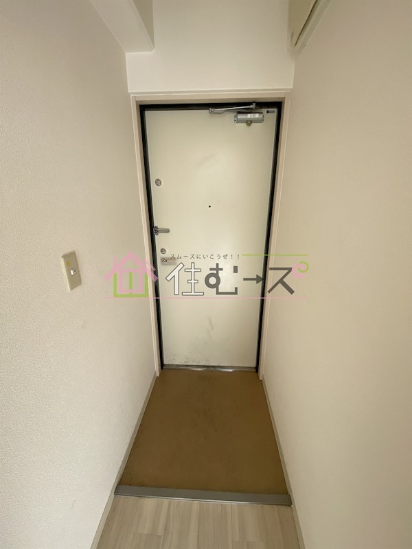 エンプレス上本町 玄関