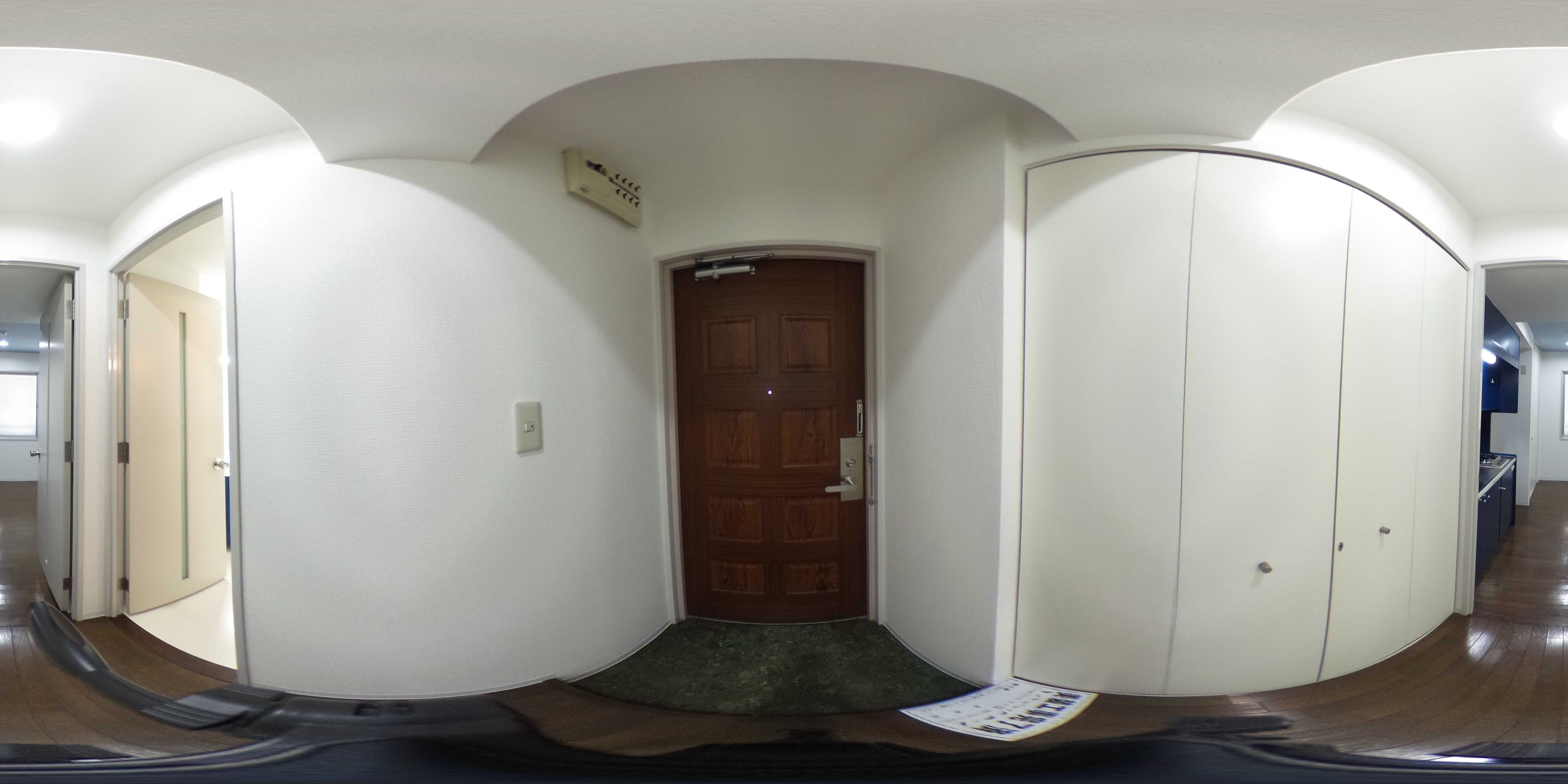 パラドール北加賀屋 玄関