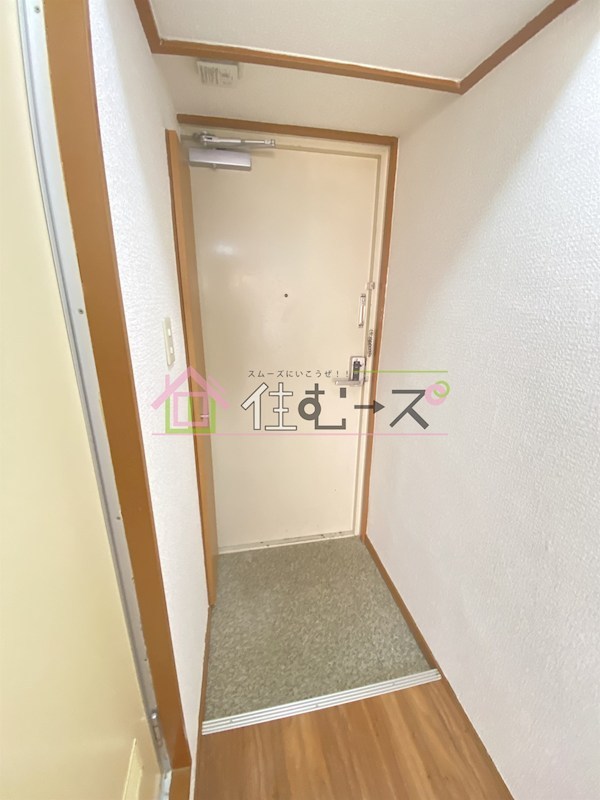 グローリー島之内 玄関