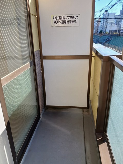 レーヴメゾン ベランダ