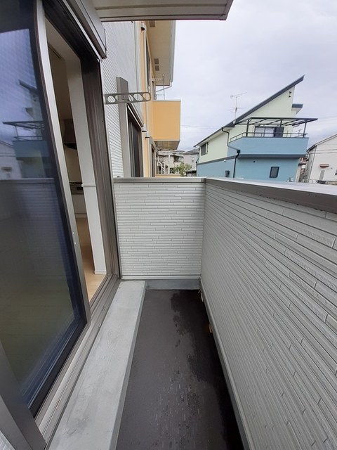 カンファーツリーＡ ベランダ