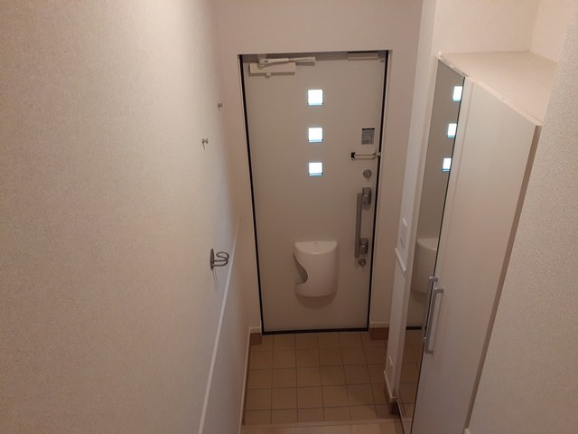 パーク・エノコダ 玄関