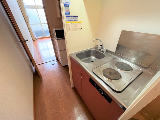 レオパレスメルツェ キッチン