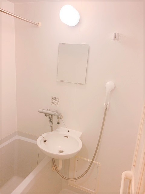 レオパレスプレリュード 風呂画像