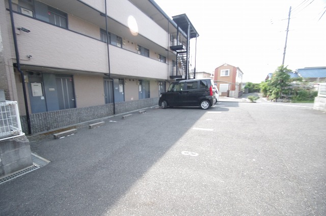 レオパレスサニーヒル その他3