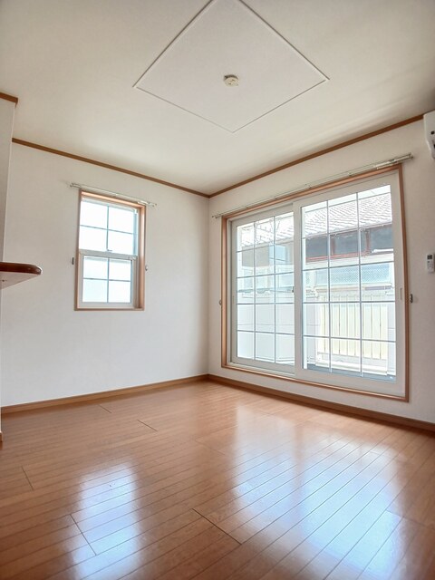 サニーグレイスＭ２号館 リビング