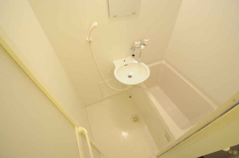 レオパレスタウンコート北田辺 風呂画像