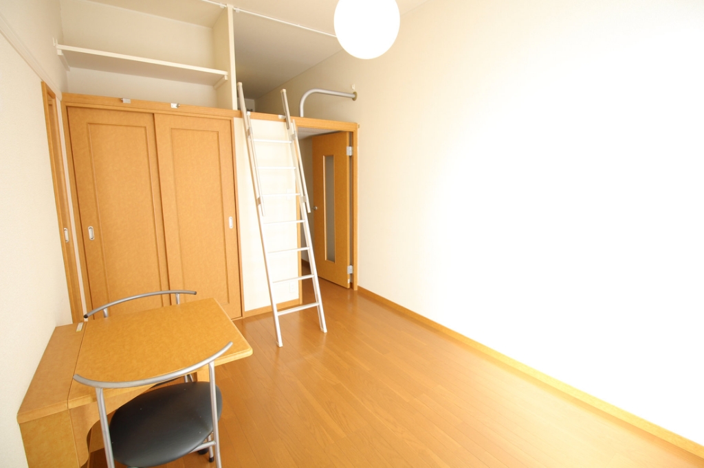 レオパレスＤｒｅａｍＨｉｌｌｓ リビング