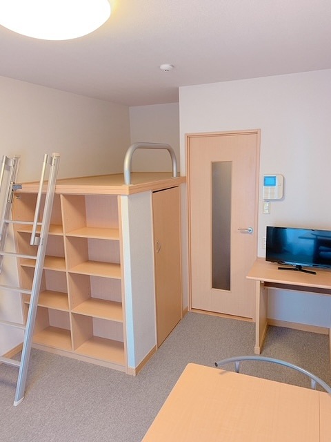 レオパレスシャンブル小林 ベッドルーム