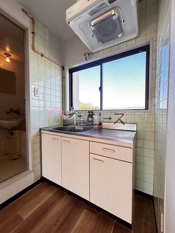 ロイヤルヤマト岸里 キッチン