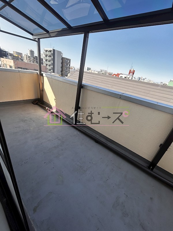 ロイヤルヤマト岸里 ベランダ