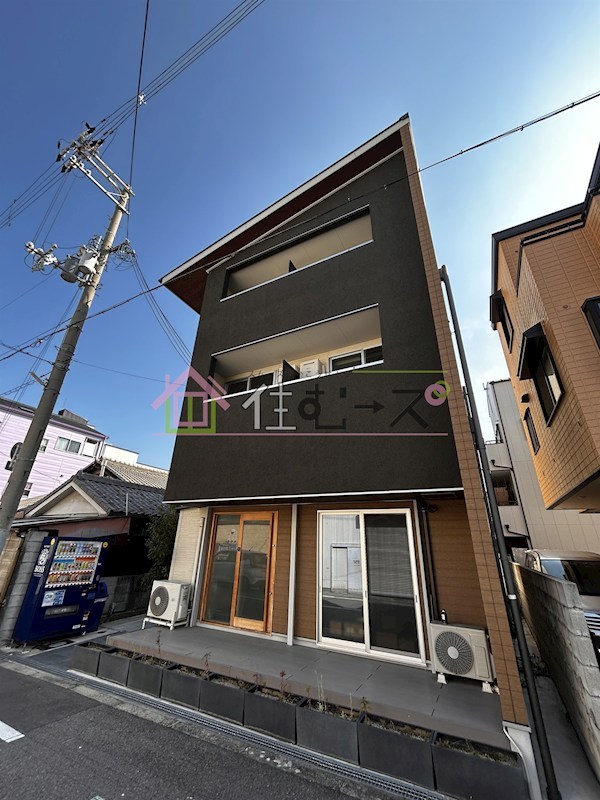 ルチェソラーレ玉出西 外観