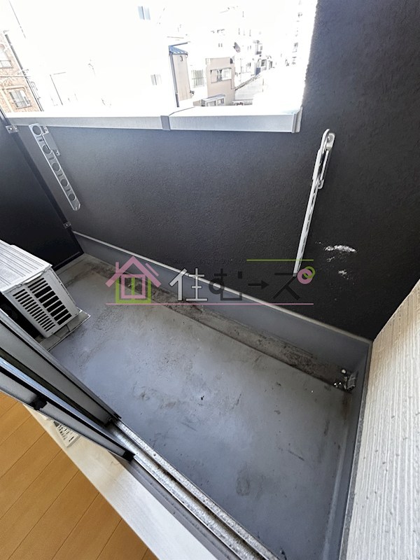 ルチェソラーレ玉出西 ベランダ