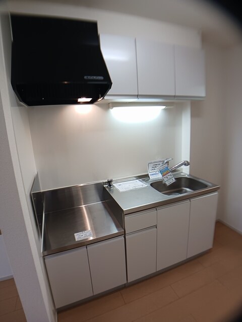 アメリ　ドヴァン　ラ　ガール キッチン