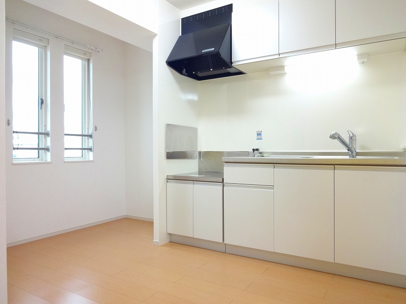 イリーデ摂津 キッチン