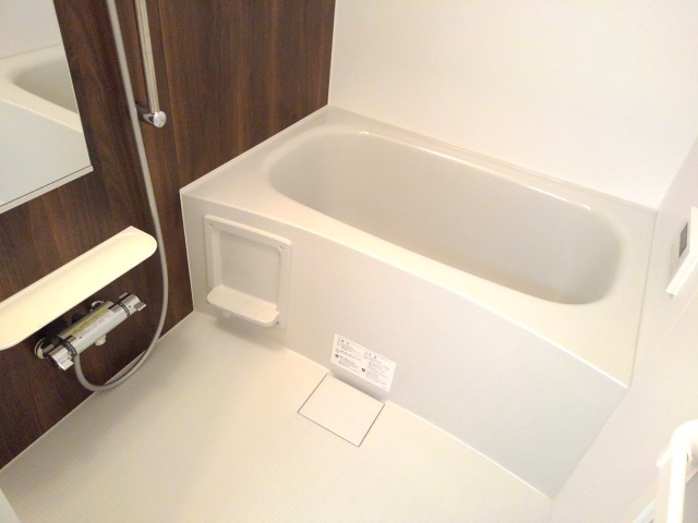 パインルーツⅢ 風呂画像