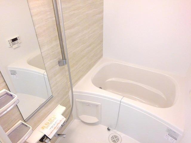 フロッグス　リープ 風呂画像