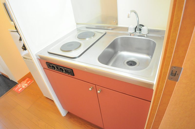 レオパレススズラン キッチン