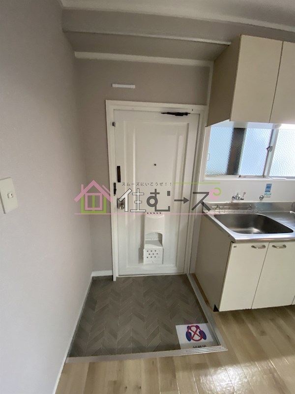 リアライズ上新庄豊新 玄関