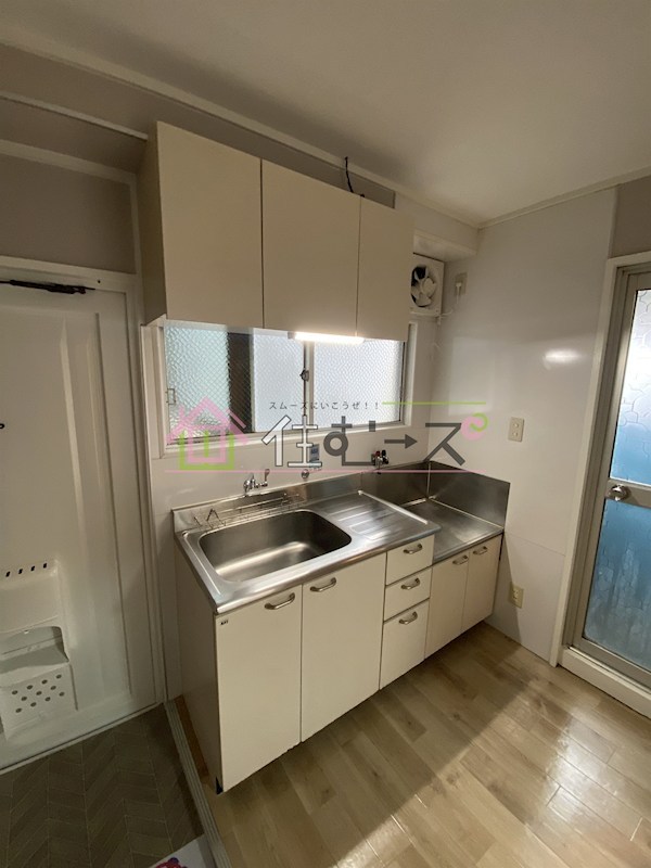 リアライズ上新庄豊新 キッチン