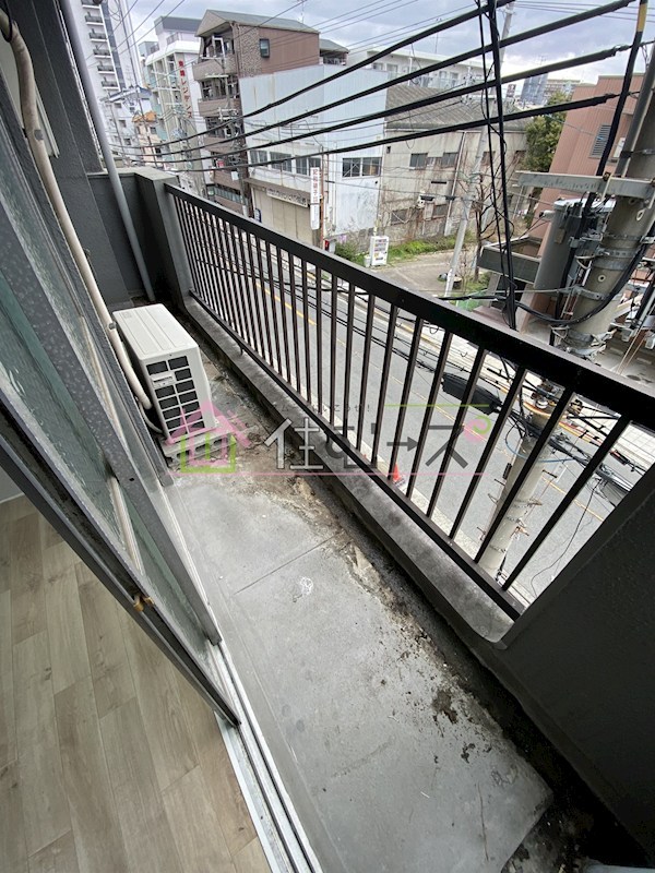 リアライズ上新庄豊新 ベランダ