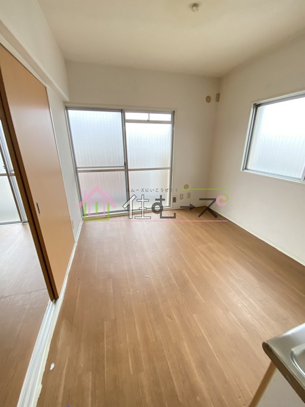 ノムラマンション ベッドルーム