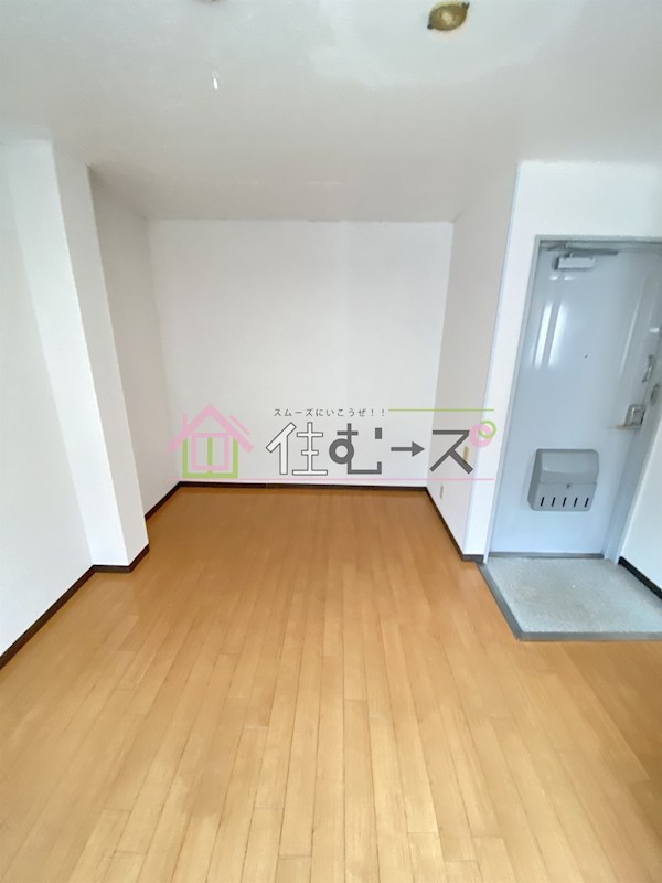 プレアール井高野 リビング