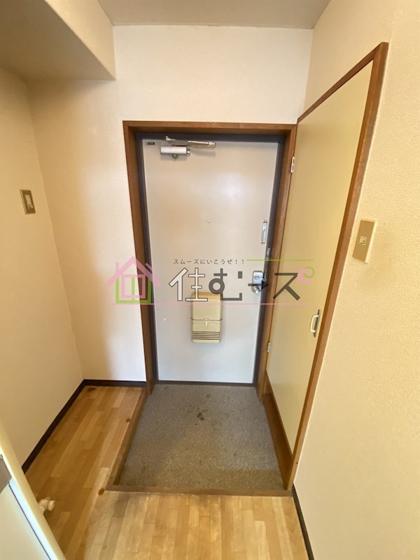 メーベルハイツB 玄関