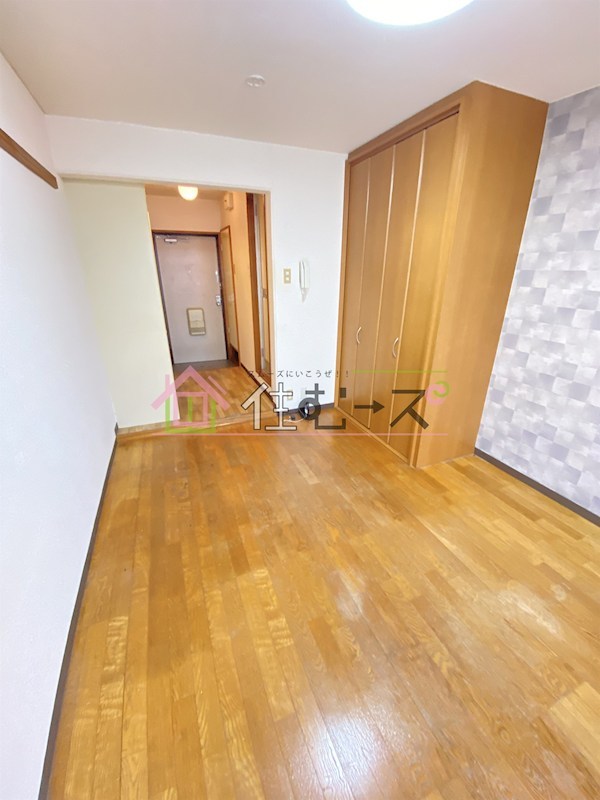 メーベルハイツB リビング