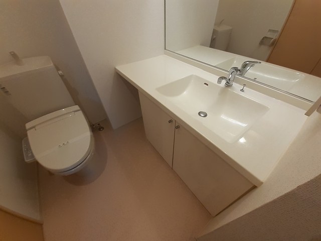 クリ－ル　ポッシュＴ＆Ｋ その他2