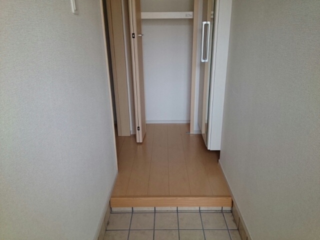 ボナール　セカンド　ハイツ 玄関