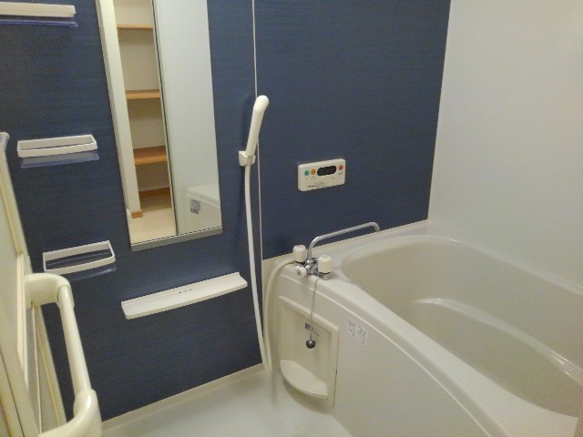 ラハイナ　コート 風呂画像