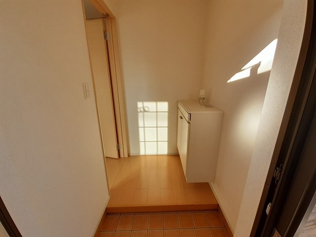 セレーノ西台 玄関