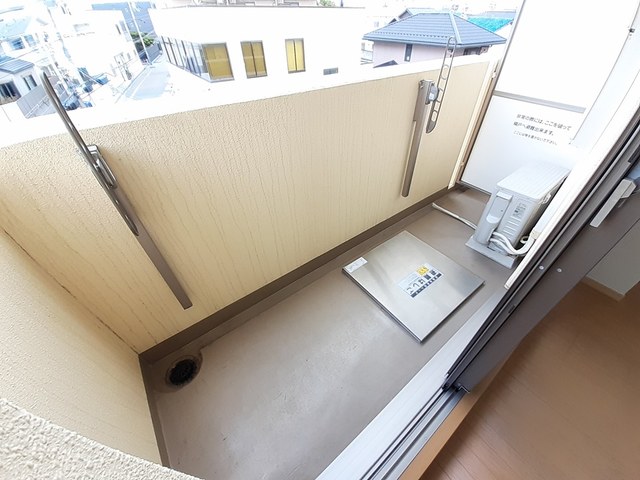 フォルシュ・Ｋ ベランダ