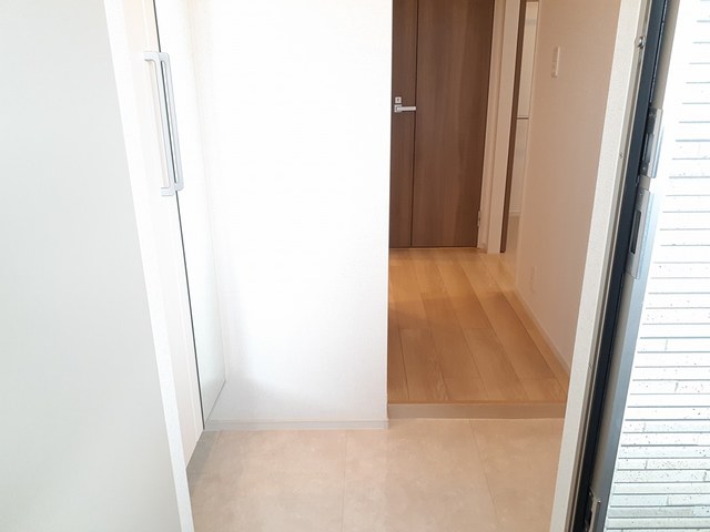 フィオーレ 玄関