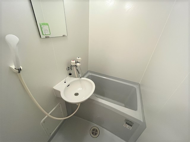 レオパレスサカグチ 風呂画像