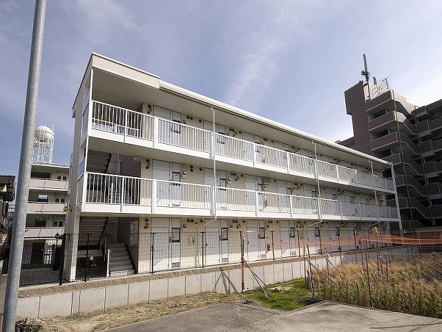 レオパレス掛休 外観