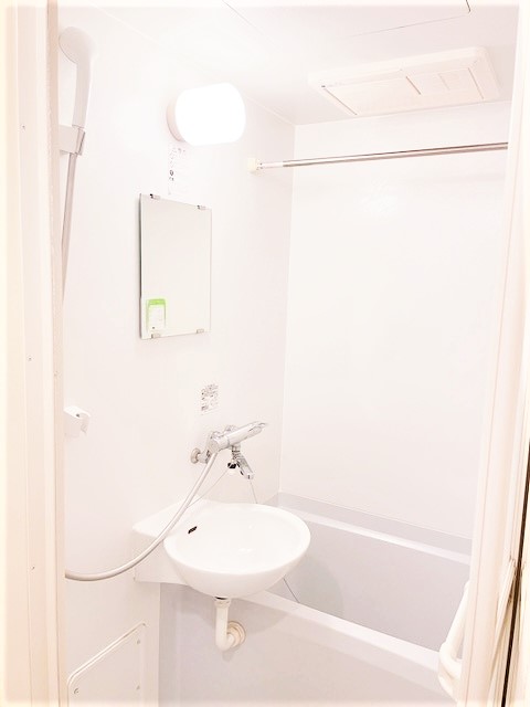 レオパレスユバ 風呂画像