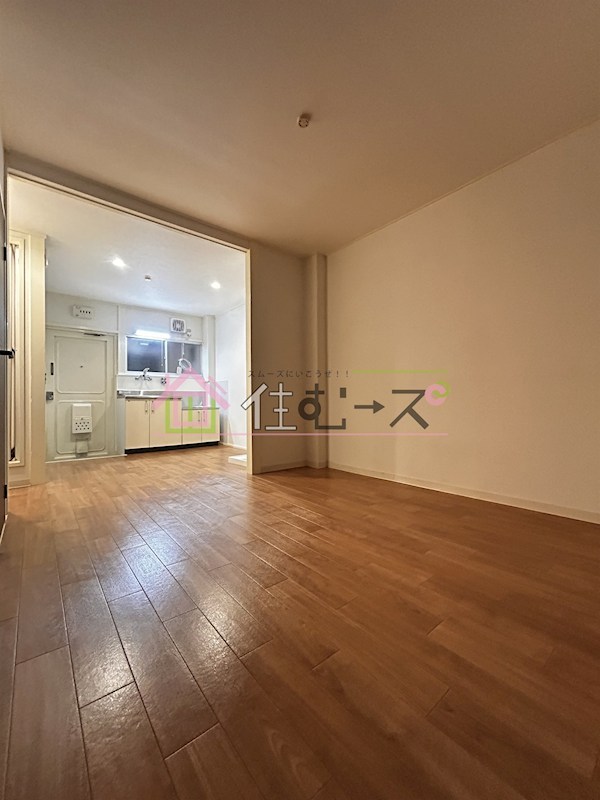 沢之町駅前ビルマンション リビング