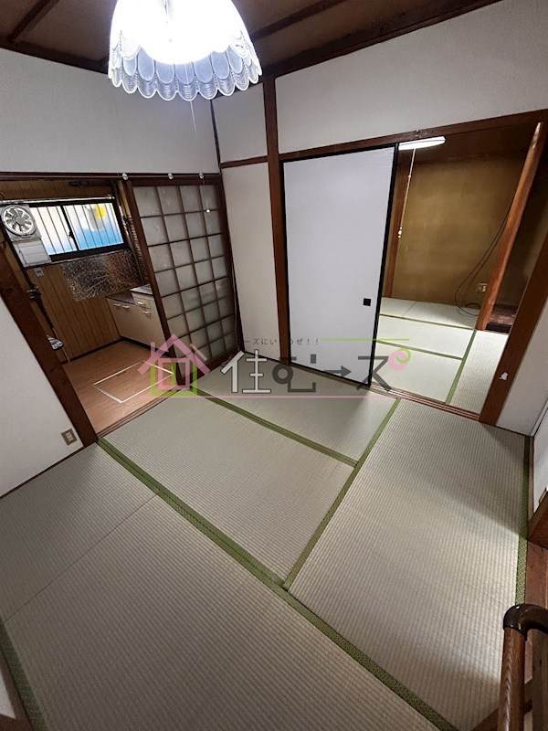 遠里小野5丁目貸家 リビング