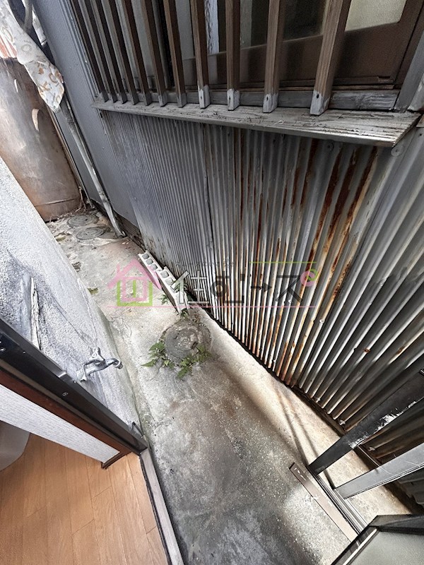 遠里小野5丁目貸家 ベランダ