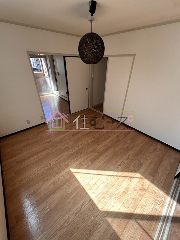 平和相互ビル北堀江 リビング