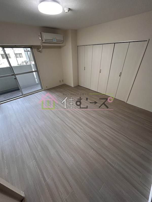 グランドメゾン靭 ベッドルーム