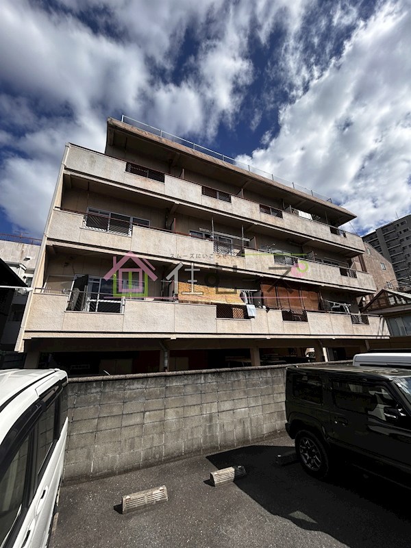 マンションエイタツ 外観