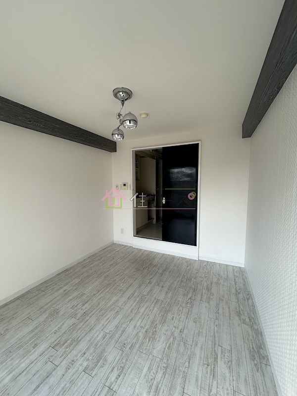 セレスティアル東三国 リビング