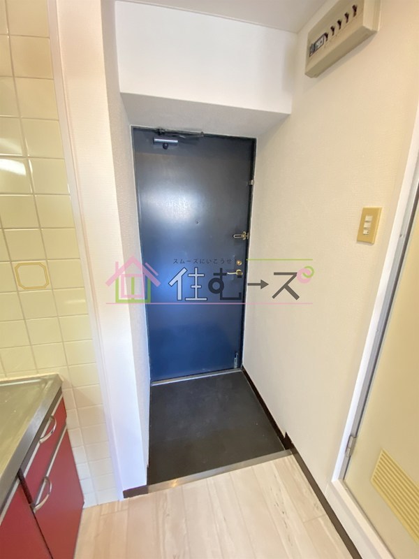 FM　Nakazaki　Ⅱ 玄関