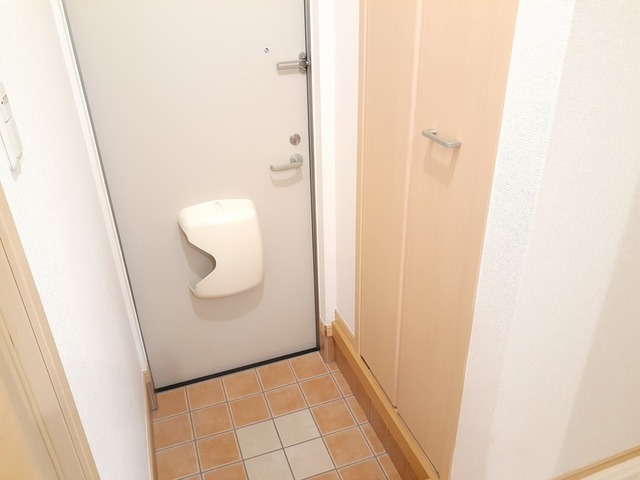 メゾンドシャンテール 玄関