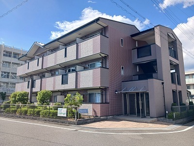 クレメント昆陽 外観